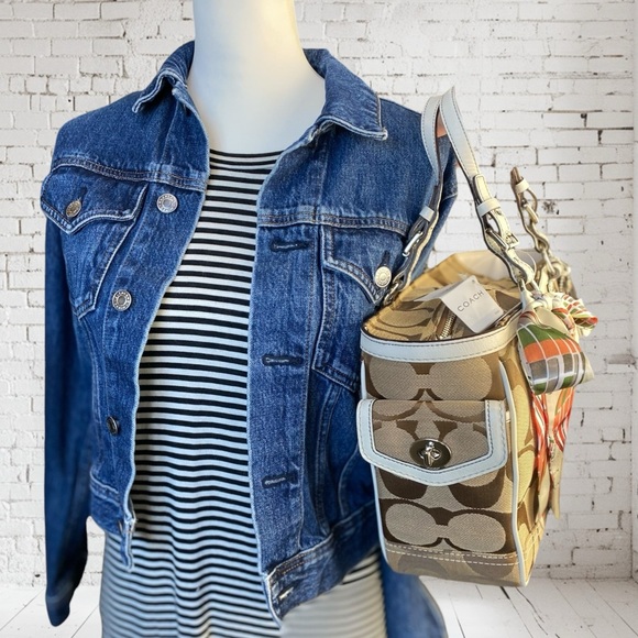 Coach Vintage Signature Gallery Tassel Tote Shoulder Bag - Picture 5 of 16